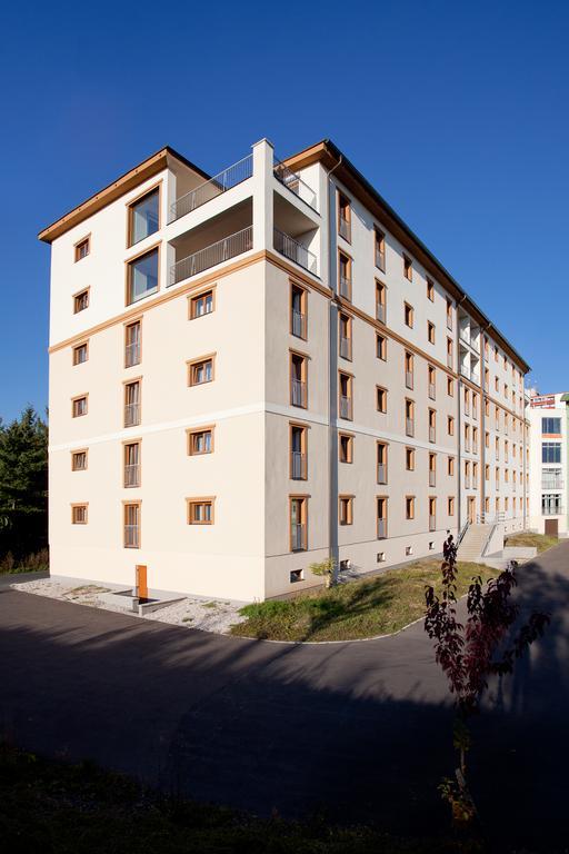 Golden Fish Apartmany Xia Plzen Ngoại thất bức ảnh
